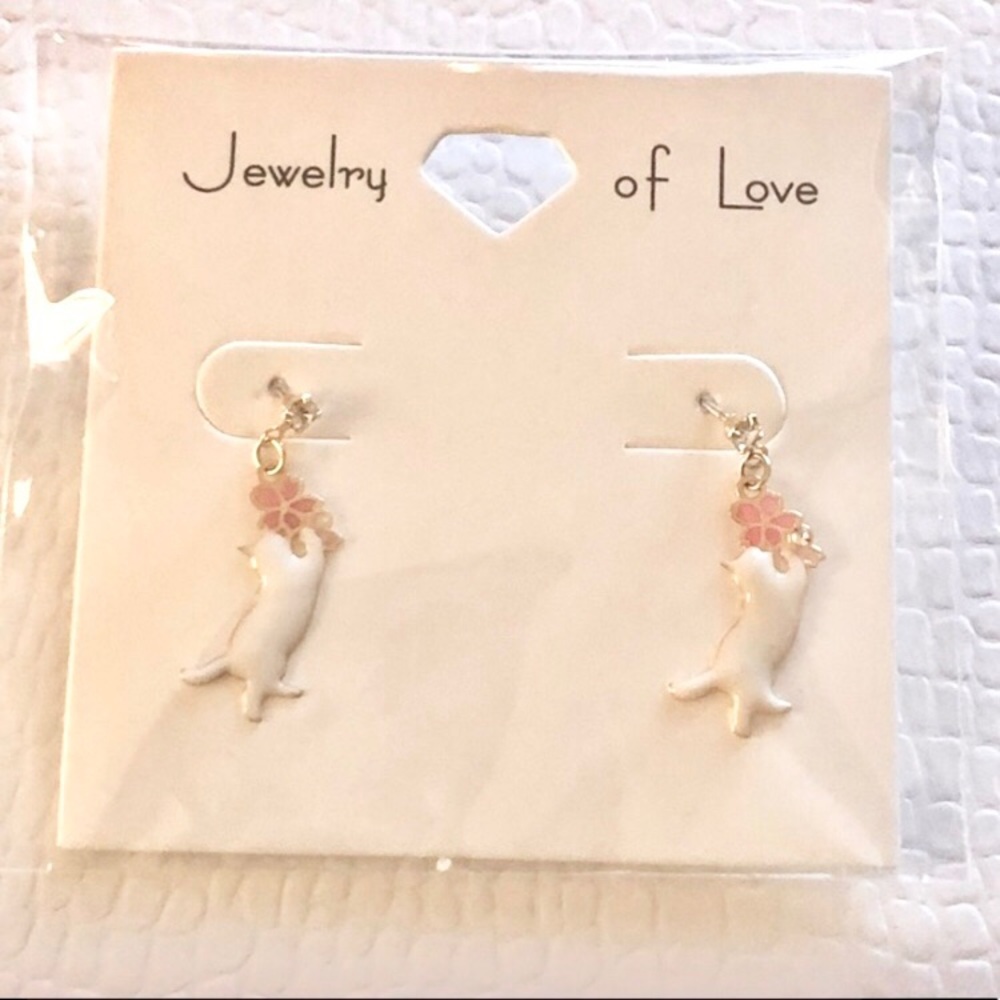 Earrings Cat designed for Women Youth Girls NEW